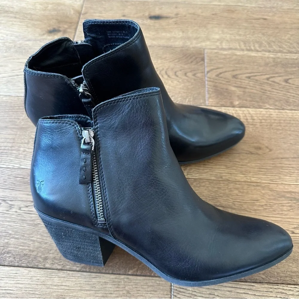 New Frye Judith Zip Bootie Shoes Black Leather Sz 10